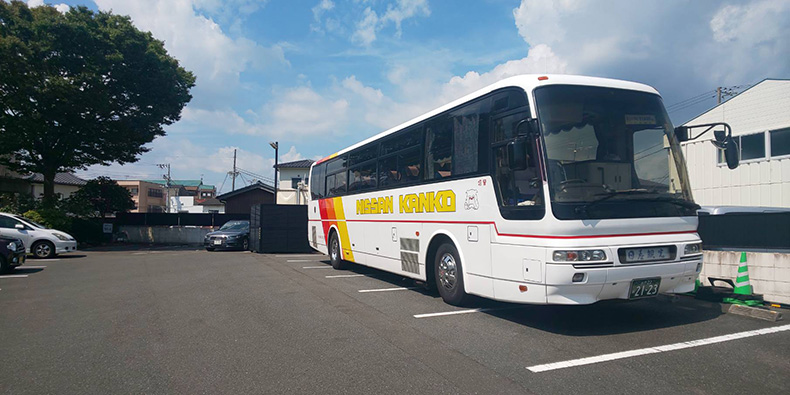 送迎バスの写真